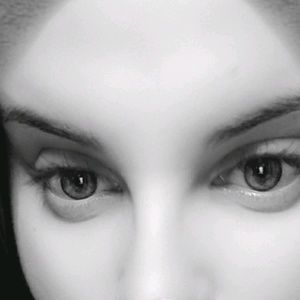 Meet your Posher, Arelis